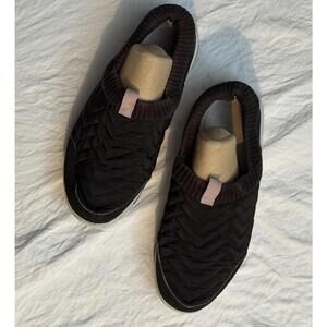 🆕LISTING🆕 RYKA Slip-on sneakers